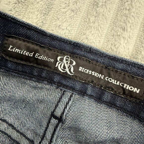 Rock & Republic Stella Jeans Womens 26 Low Rise Bootcut Blue Dark Wash 28x34 - Picture 5 of 10